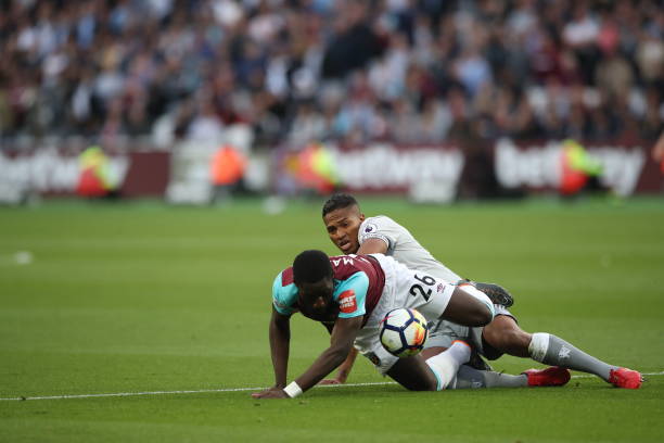 B席已逐渐 B席已逐渐