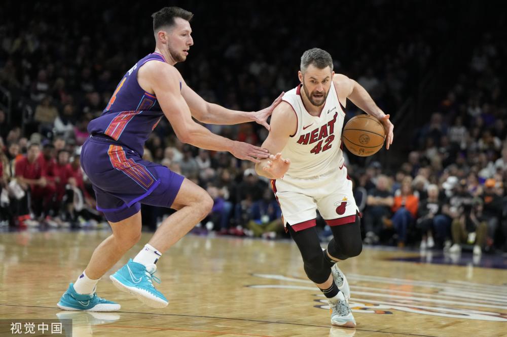 斯极力挽留 斯极力挽留