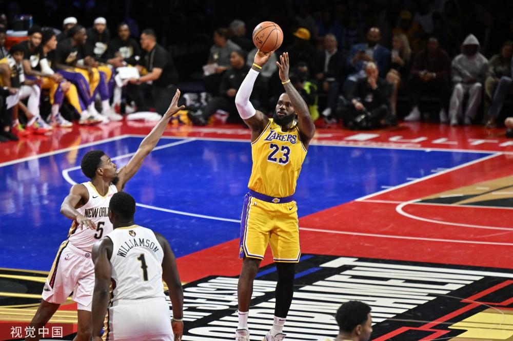 贝恩从底角 贝恩从底角